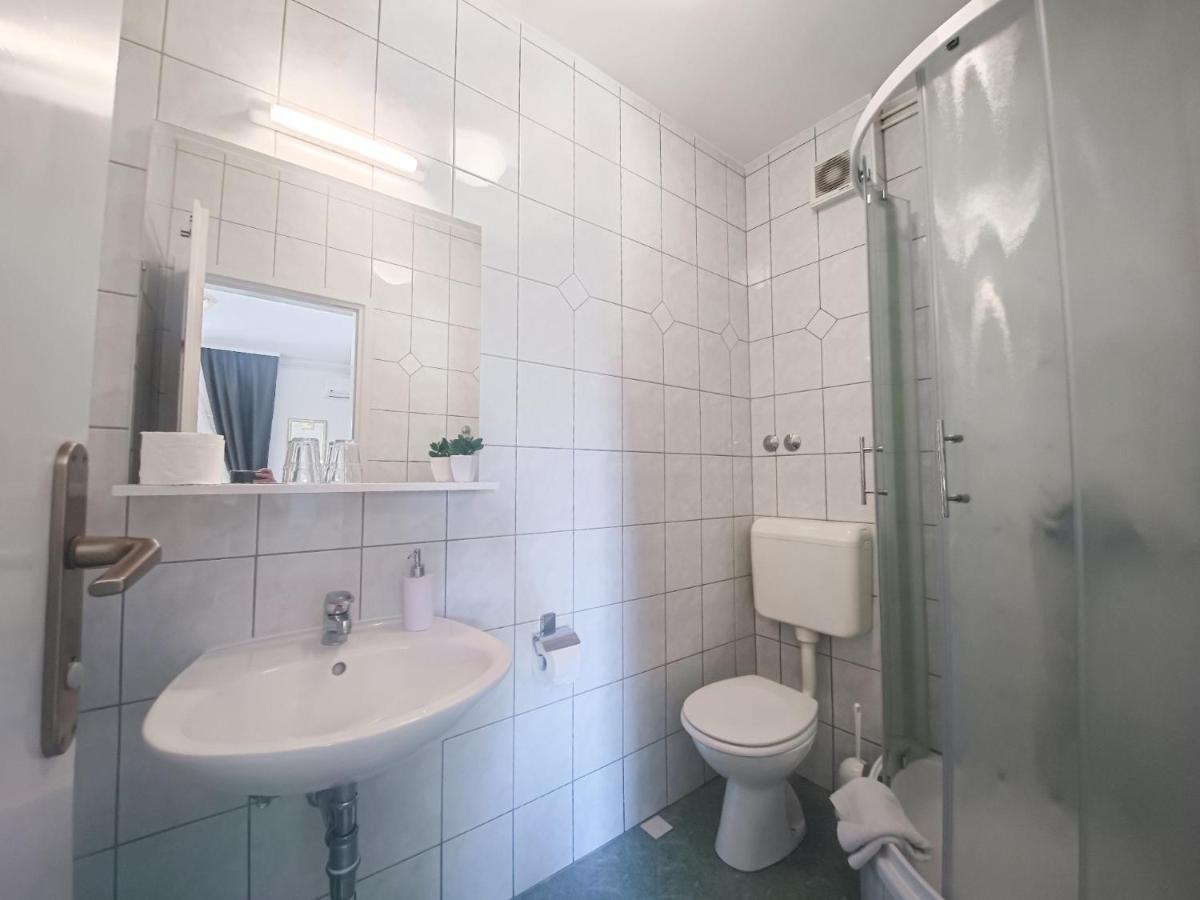 B&B Villa Ivona Baska Voda Bagian luar foto