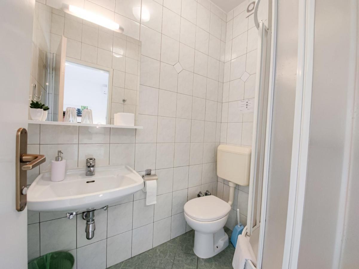 B&B Villa Ivona Baska Voda Bagian luar foto